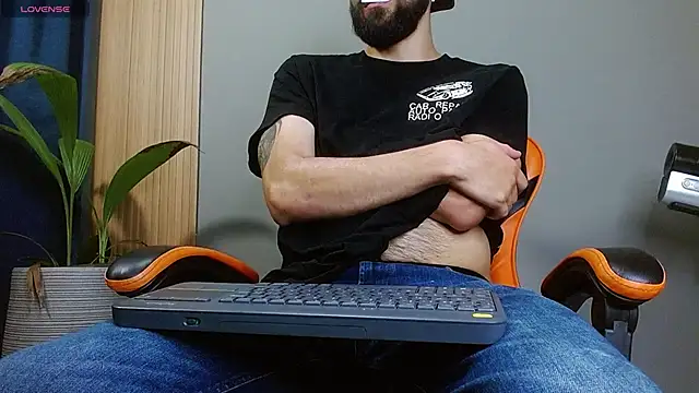 Mr WhiteCock online show from 5, 11, 2025