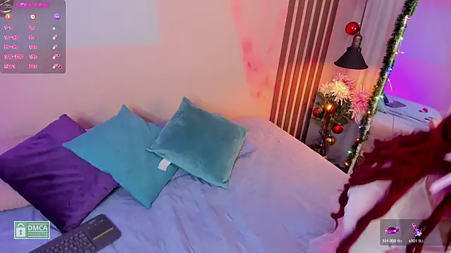 Snapshot of charloottee_1 chatting on 19, 12, 2024 charloottee 1 online show from 19, 12, 2024