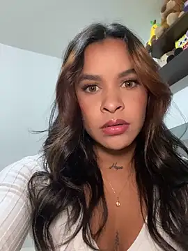 sarah salis  online show from 6, 6, 2026