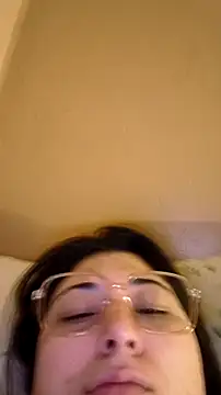 imsohornydacom online show from 14, 10, 2025