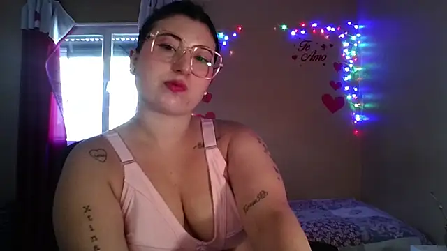 imsohornydacom online show from 10, 2, 2026