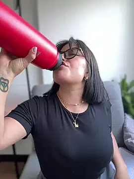 sukhakunis1 online show from 28, 2, 2025