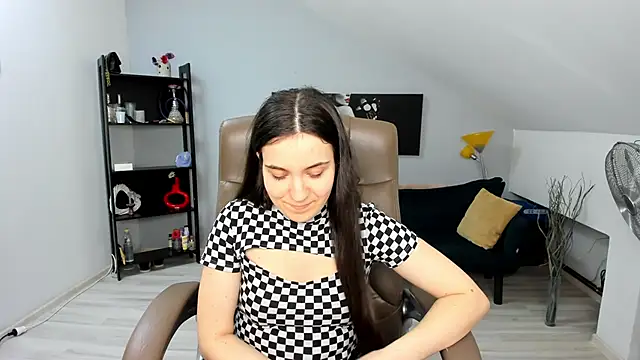 MelissaWiliam online show from 4, 2, 2025