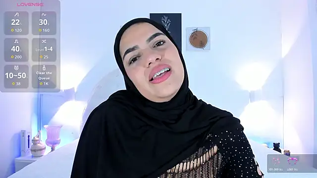 Umarani  online show from 4, 11, 2025