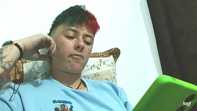 tomboyblue online show from 24, 2, 2025