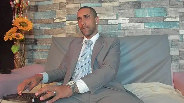 Paolo johnson online show from 17, 3, 2025