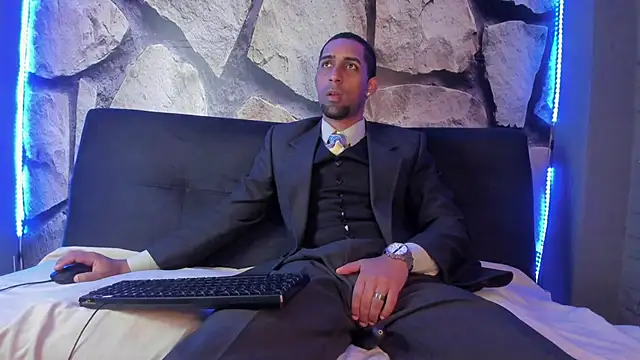 Paolo johnson online show from 22, 9, 2025