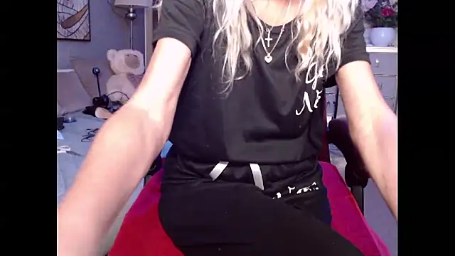 HornyMilf 555 online show from 1, 10, 2025