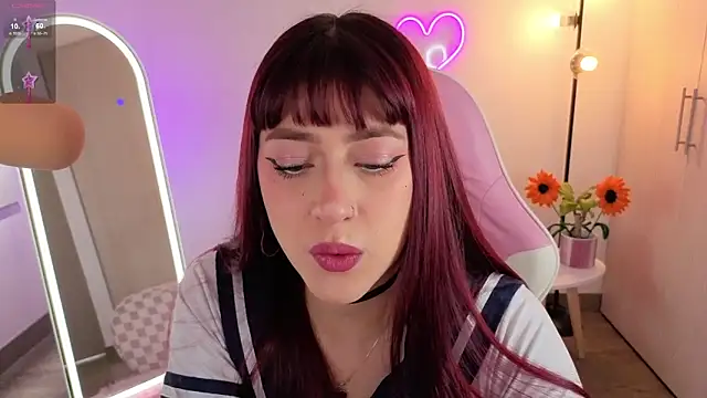 Snapshot of violet_ch chatting on 6, 6, 2026 violet ch online show from 6, 6, 2026