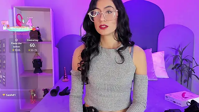 SophieGomez22 online show from 10, 9, 2025