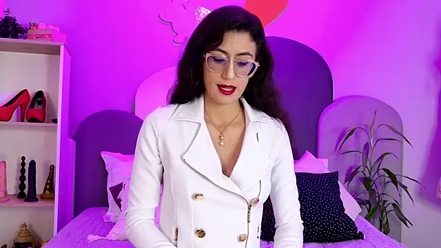 SophieGomez22 online show from 19, 4, 2026