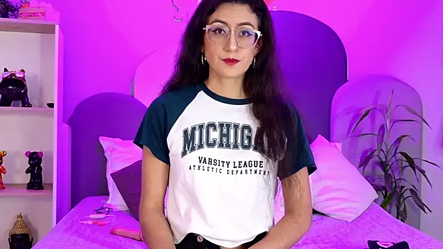 SophieGomez22 online show from 20, 4, 2026