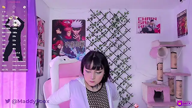 MaddyFooxx online show from 30, 4, 2026