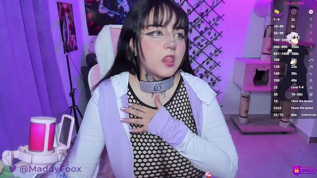 MaddyFooxx online show from 27, 5, 2026