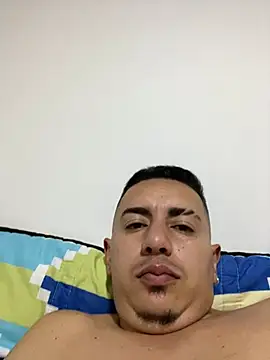 DanielGomez9 online show from 1, 1, 2025