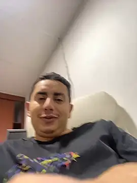 DanielGomez9 online show from 22, 2, 2025