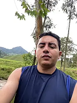 DanielGomez9 online show from 23, 2, 2025