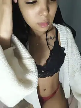 Snapshot of Livia_Diaz chatting on 25, 5, 2026 Livia Diaz online show from 25, 5, 2026
