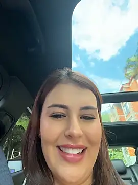 Eva Gonzalez online show from 18, 4, 2026