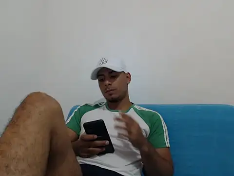 Snapshot of bonehur chatting on 19, 2, 2025 bonehur online show from 19, 2, 2025