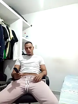 Snapshot of bonehur chatting on 30, 9, 2025 bonehur online show from 30, 9, 2025