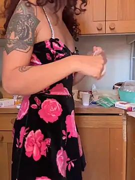 Strawberry queen91 online show from 16, 10, 2025