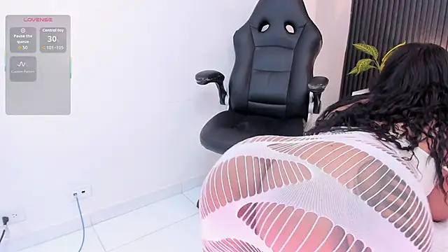 Madiee Rhea online show from 18, 2, 2026