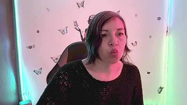 Lady breaks hearts online show from 3, 3, 2026