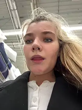 Holy Tereza online show from 5, 3, 2025