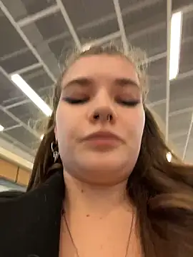 Snapshot of Holy_Tereza chatting on 21, 4, 2026 Holy Tereza online show from 21, 4, 2026