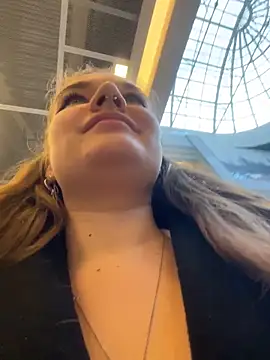 Snapshot of Holy_Tereza chatting on 29, 4, 2026 Holy Tereza online show from 29, 4, 2026