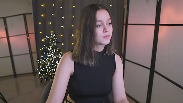 Addelin Moon online show from 3, 1, 2025