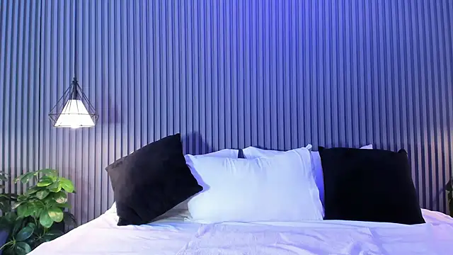 vanity sex online show from 3, 12, 2025