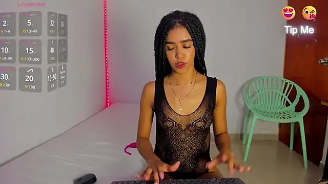 Snapshot of Lorena_Hawkins chatting on 23, 9, 2025 Lorena Hawkins online show from 23, 9, 2025