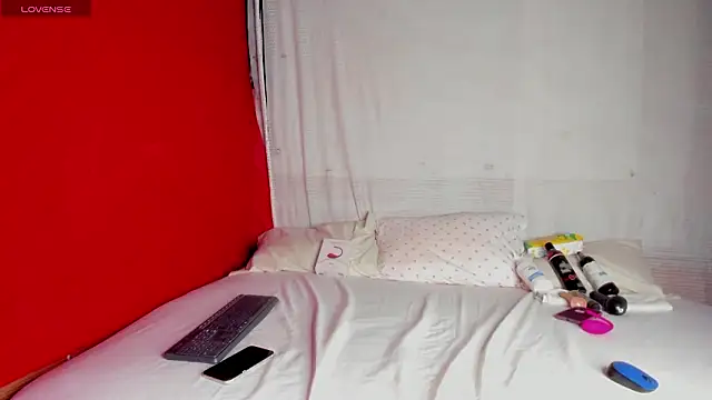 Lorena Hawkins online show from 29, 3, 2026