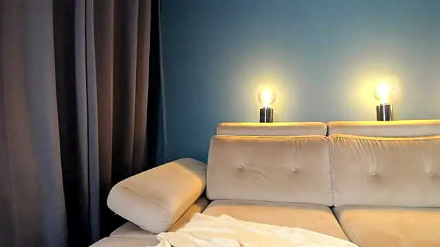 Snapshot of Project-Raven chatting on 13, 9, 2025 Project-Raven online show from 13, 9, 2025