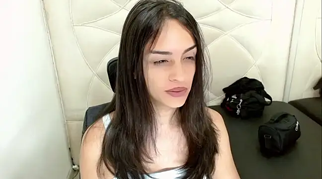 Snapshot of Dollbehavior_ chatting on 17, 12, 2024 Dollbehavior online show from 17, 12, 2024