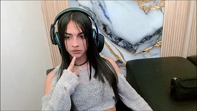 Snapshot of Dollbehavior_ chatting on 15, 9, 2025 Dollbehavior online show from 15, 9, 2025