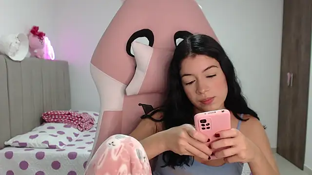 Caribbean beauty  online show from 20, 3, 2025