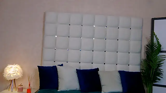 NicoleRosss online show from 14, 3, 2025