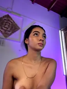 AdelineEvanss online show from 5, 12, 2024