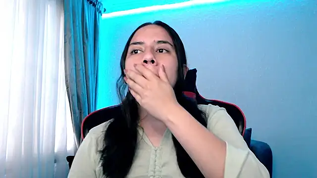 Lexyevans online show from 14, 12, 2024