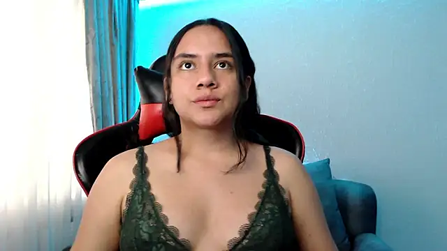 Lexyevans online show from 15, 12, 2024