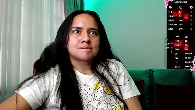 Lexyevans online show from 13, 2, 2025