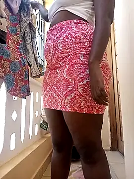 zainabsmile online show from 4, 12, 2025