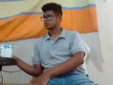 Snapshot of boylittle19cm chatting on 25, 2, 2025 boylittle19cm online show from 25, 2, 2025