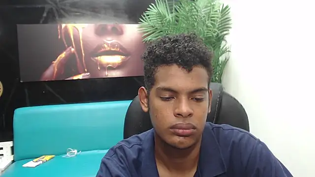 Snapshot of boylittle19cm chatting on 9, 3, 2025 boylittle19cm online show from 9, 3, 2025