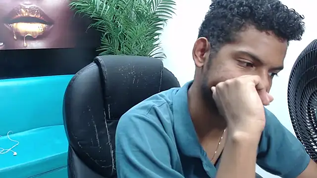 Snapshot of boylittle19cm chatting on 15, 3, 2025 boylittle19cm online show from 15, 3, 2025