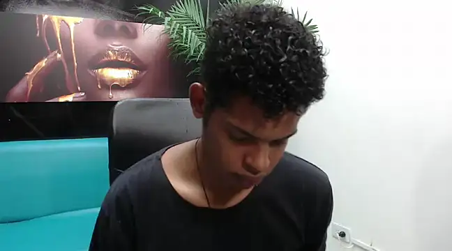 Snapshot of boylittle19cm chatting on 21, 3, 2025 boylittle19cm online show from 21, 3, 2025