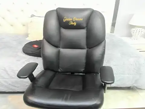 Snapshot of boylittle19cm chatting on 21, 9, 2025 boylittle19cm online show from 21, 9, 2025